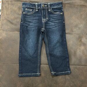 Blue Cropped Denim Jeans with Contrast Stitching